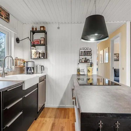 Fridtjof - 550m To The Fjord By Interhome Hemmet